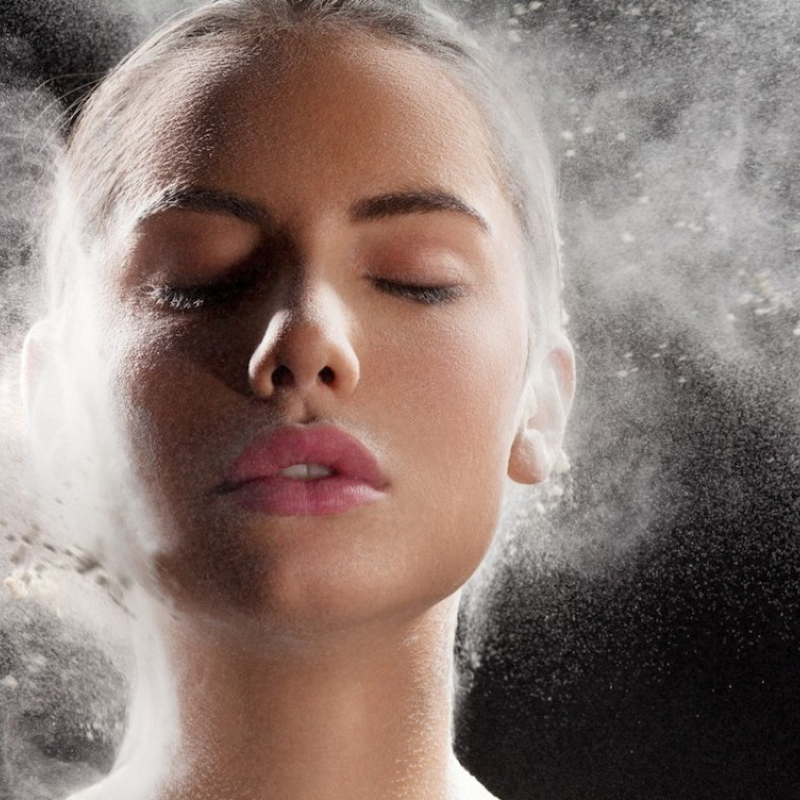 بهترین اسپری‌ فیکس‌کننده آرایش